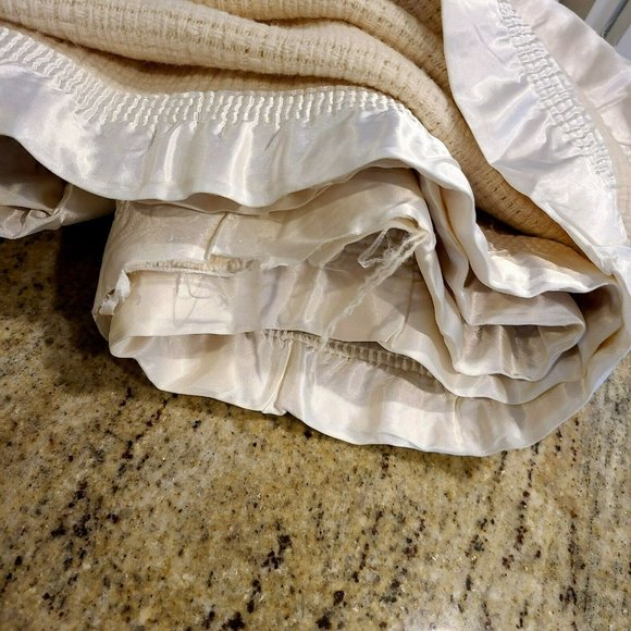 Onkaparinga Bedding Vtg Onkaparinga Merino Wool Blanket Satin Trim 85x75 Doubl Cream Waffle